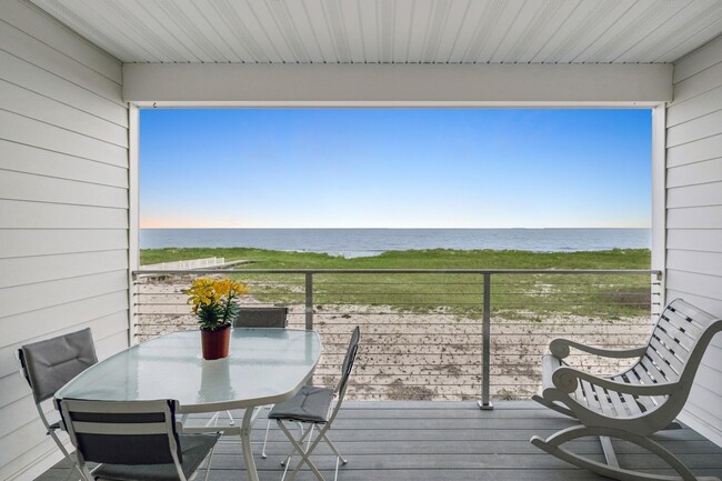 property at 473 Dune Rd