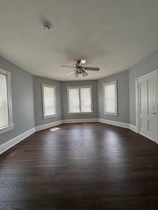 62 Harrison St in Worcester, MA - Building Photo