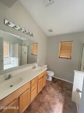 7333 W Elwood St in Phoenix, AZ - Building Photo - Building Photo