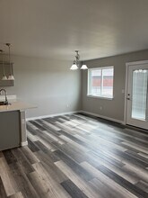 612 Mead Ave in Everson, WA - Building Photo - Building Photo