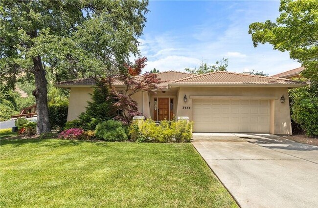 property at 3454 Brook Valley Commons