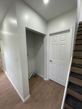 42 E 19th St in Bayonne, NJ - Building Photo - Building Photo