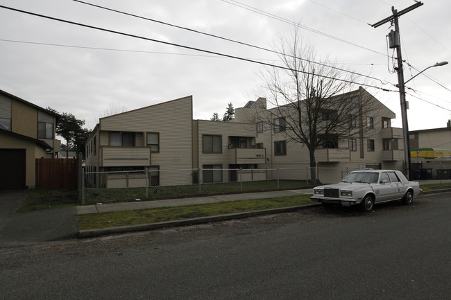 Selaine Apartments in Seattle, WA - Foto de edificio - Building Photo