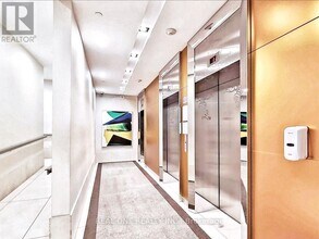 832-1832 Bay St. in Toronto, ON - Building Photo - Building Photo