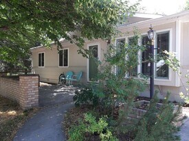 513 N Impala Dr in Fort Collins, CO - Building Photo