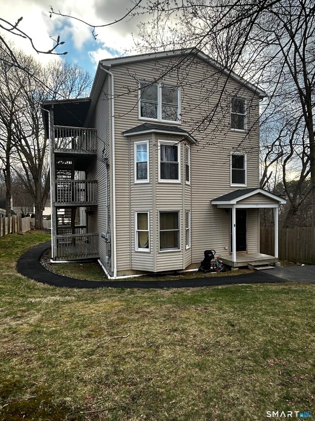 property at 9 Concord St