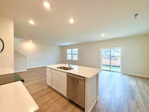 913 Moray Ln in Clarksville, TN - Building Photo - Building Photo