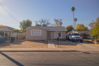 1033 W McLellan Rd in Mesa, AZ - Building Photo - Building Photo