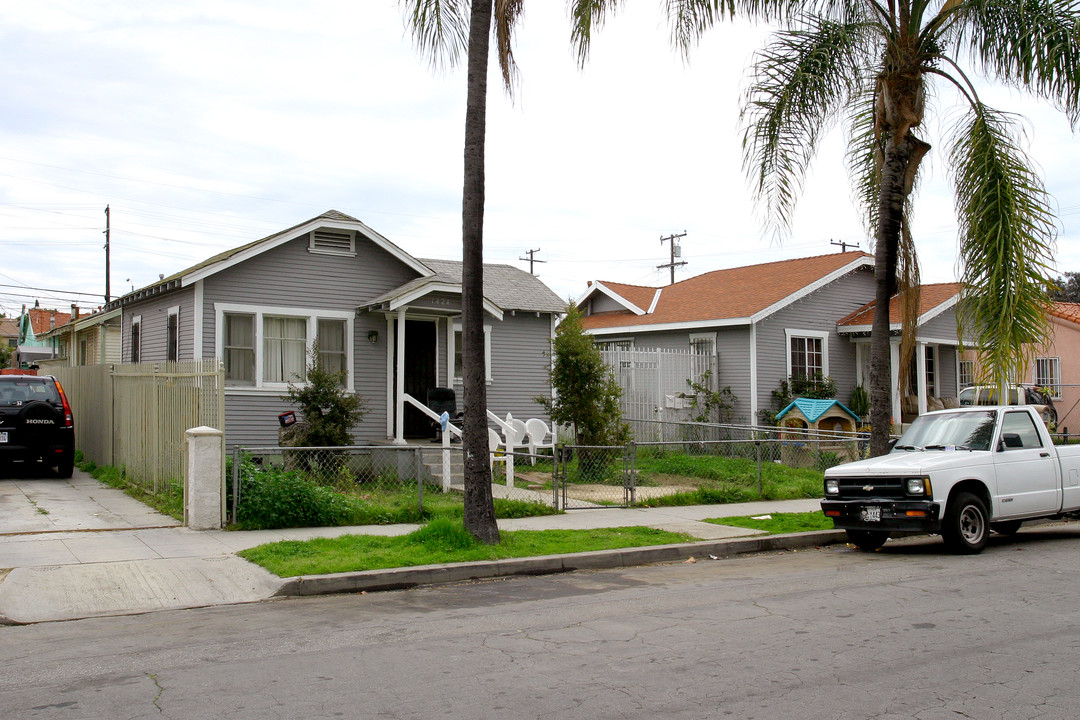 1414-1424 Peterson Ave in Long Beach, CA - Foto de edificio