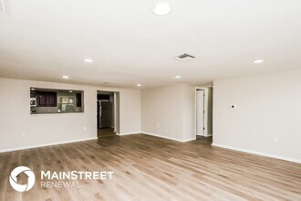 3914 Pensdale Dr in New Port Richey, FL - Foto de edificio - Building Photo