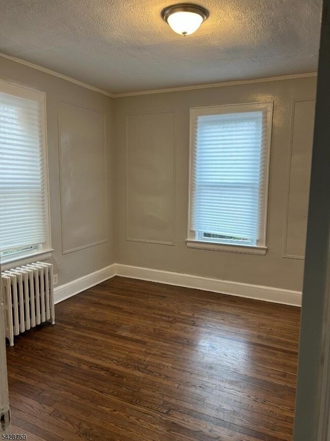198 Eastern Pkwy in Newark, NJ - Building Photo - Building Photo