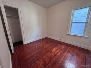 1709 Amherst St in Buffalo, NY - Building Photo - Building Photo