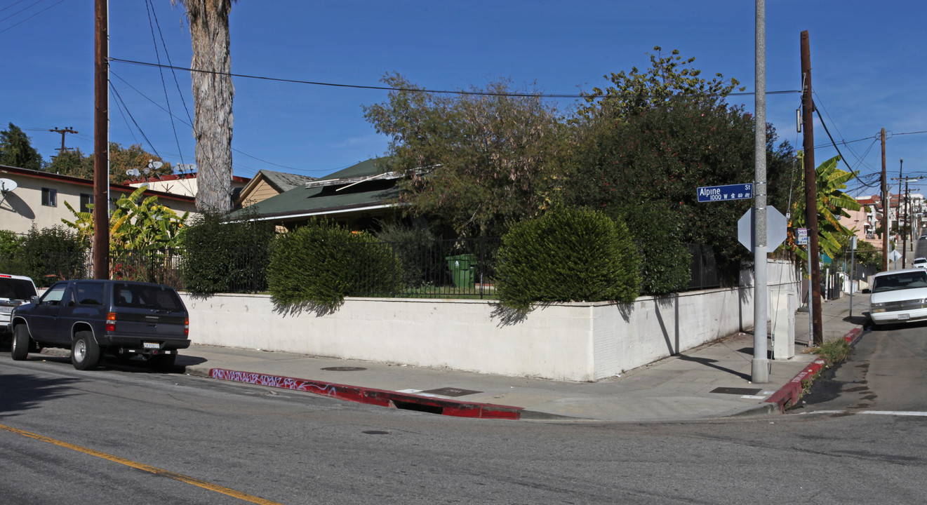 1021 Alpine St in Los Angeles, CA - Building Photo