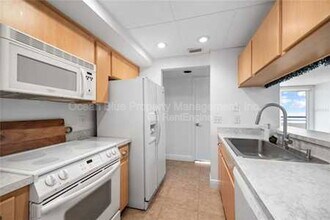 5700 Mariner St in Tampa, FL - Building Photo - Building Photo