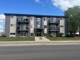 2203 7th St E in Saskatoon, SK - Building Photo
