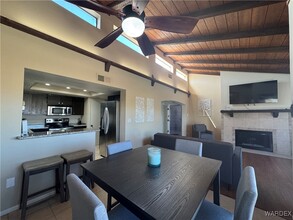 1611 US-95 in Bullhead City, AZ - Building Photo - Building Photo