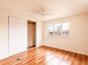 3648 Bluebird Ln in Kingman, AZ - Foto de edificio - Building Photo
