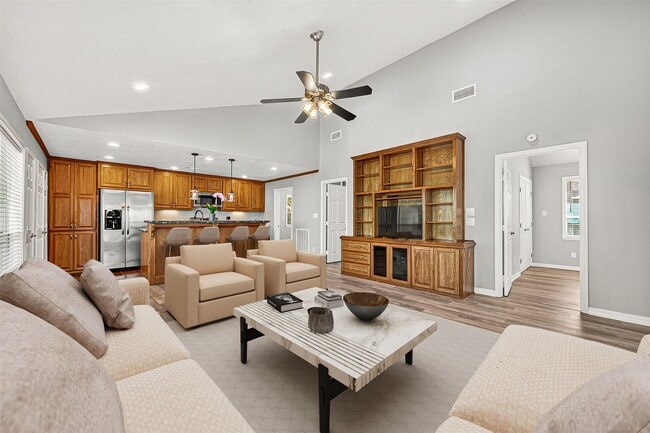 115 12th St in San Leon, TX - Building Photo - Building Photo