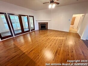 1511 Springhouse St in San Antonio, TX - Building Photo - Building Photo