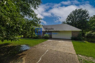 114 Fox Meadow Dr in Brandon, MS - Building Photo - Building Photo