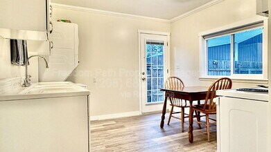 208 E Harrison Ave in Coeur d'Alene, ID - Building Photo - Building Photo