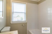 304 W Riverview Rd photo'