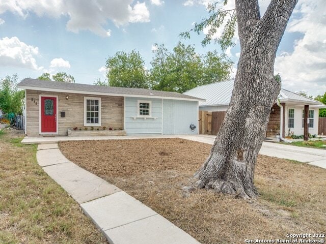 210 Venice St in San Antonio, TX - Building Photo - Building Photo