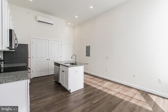 5303 Chester Ave in Philadelphia, PA - Building Photo - Building Photo