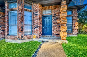 807 Wind Brooke Dr in Arlington, TX - Building Photo - Building Photo