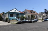 1324 Magnolia Ave in Los Angeles, CA - Foto de edificio - Building Photo