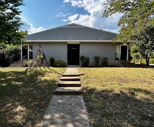 property at 3304 Tom Green St