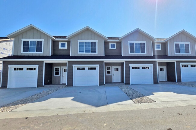 Cloverfield Townhomes