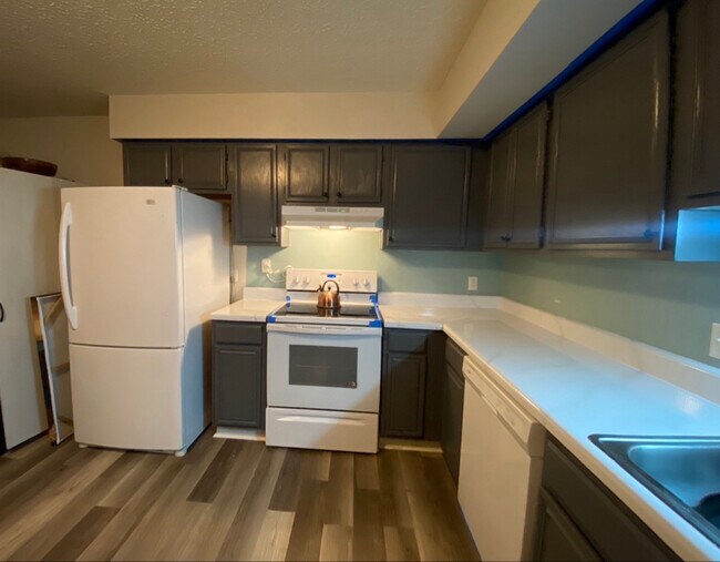 8022 Timberlake Rd in Lynchburg, VA - Building Photo - Building Photo