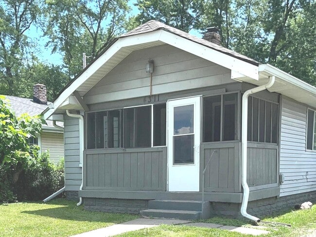 4311 E 30th St in Indianapolis, IN - Building Photo - Building Photo