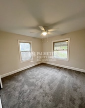 1407 Oak St in Greensboro, NC - Building Photo - Building Photo