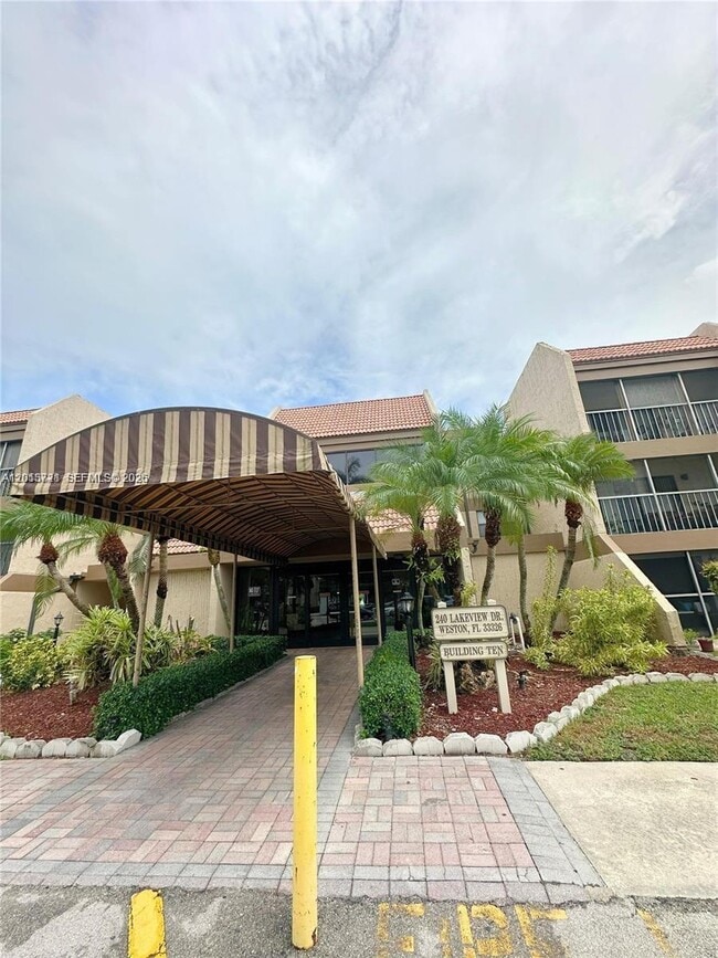 property at 240 Lakeview Dr