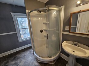 2059 W 105th St in Cleveland, OH - Building Photo - Building Photo