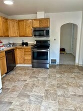 711 10th Ave S, Unit 2 in Nampa, ID - Building Photo - Building Photo