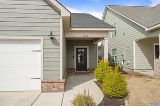 1013 Highgrove Hts NW in Harvest, AL - Building Photo - Building Photo