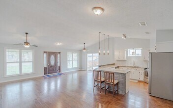 403 E Gulf Blvd in Panama City Beach, FL - Foto de edificio - Building Photo