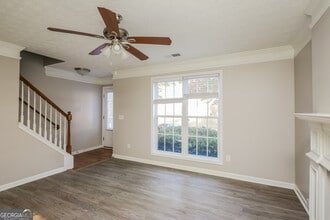 4035 Riverside Pkwy in Decatur, GA - Building Photo - Building Photo