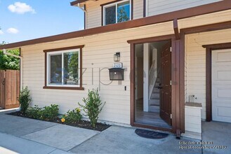 2123 Chestnut St in Livermore, CA - Building Photo - Building Photo
