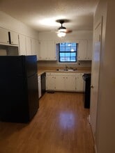 920 Dennis St SW in Jacksonville, AL - Building Photo - Building Photo