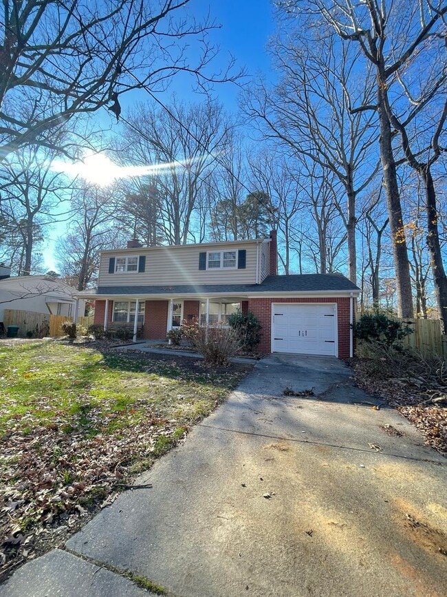 235 Thomas Nelson Ln in Williamsburg, VA - Building Photo - Building Photo