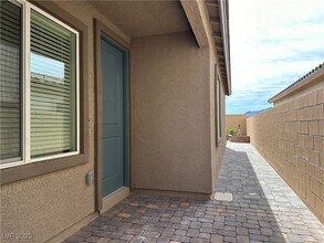 3495 Lamberto Clf Wy in Henderson, NV - Building Photo - Building Photo