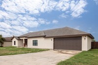 105 White Dove in Del Rio, TX - Building Photo - Building Photo