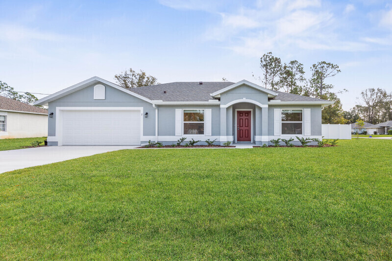 2 Pebble Wood Ln in Palm Coast, FL - Building Photo