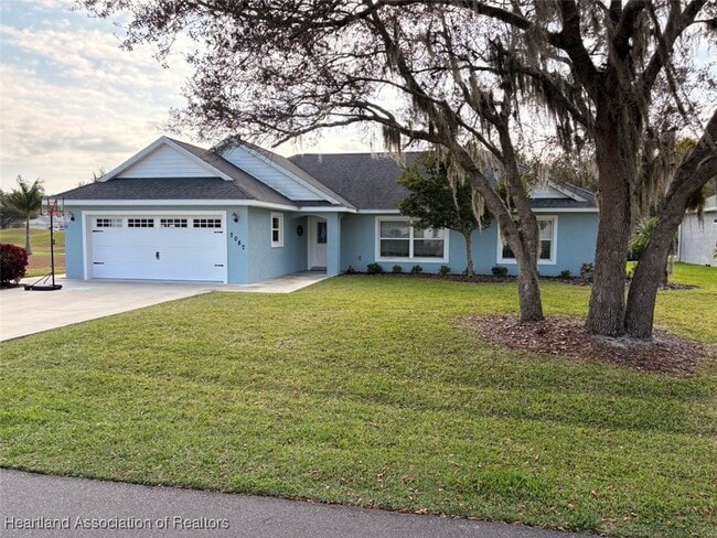 7087 Strafford Oaks Dr in Sebring, FL - Building Photo - Building Photo