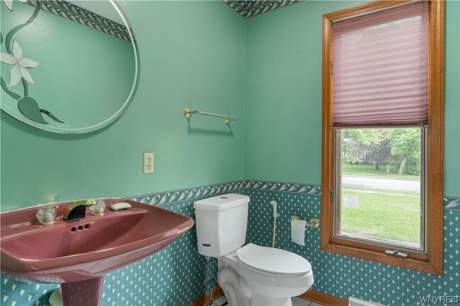property at 115 Radcliffe Dr