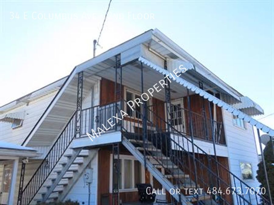 34 E Columbus Ave in Nesquehoning, PA - Building Photo